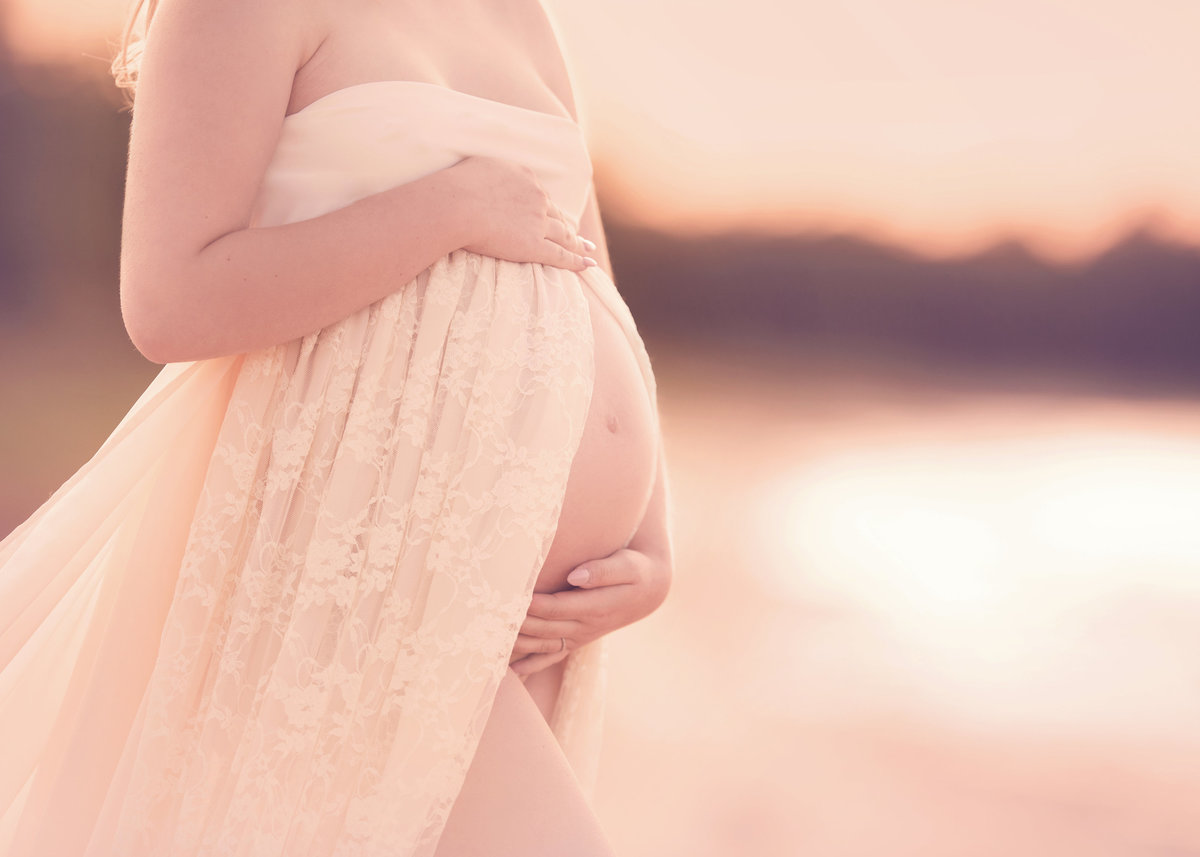 Traverse-city-maternity-photography-13.1